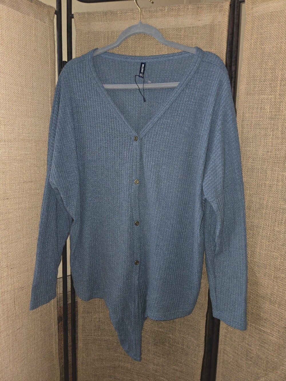NWOT IWOLLENCE Blue Waffle Knit V Neck Tie Front Top Women's XL